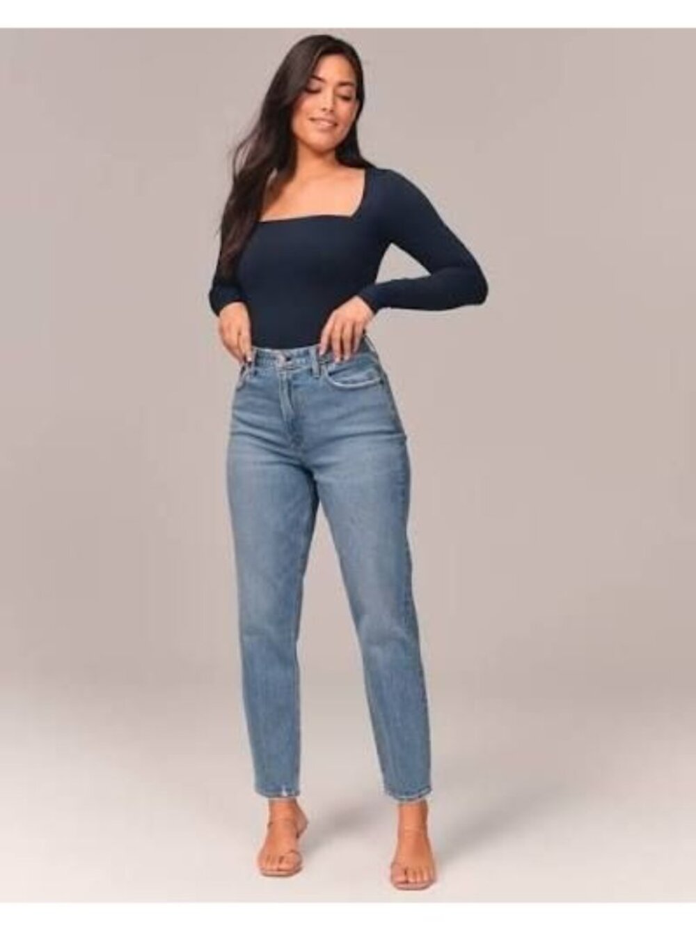 ABERCROMBIE & FITCH High Rise Mom Jeans Size 35 Short NEW NWT